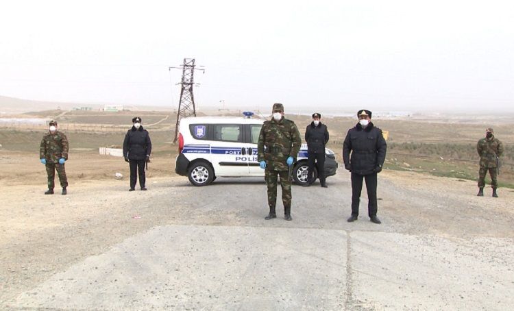 Полиция установила посты на вспомогательных дорогах в направлениях Баку, Сумгайыта и Абшерона - ФОТО