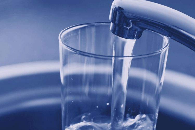 Милли Меджлис рассмотрит закон о качестве питьевой воды
