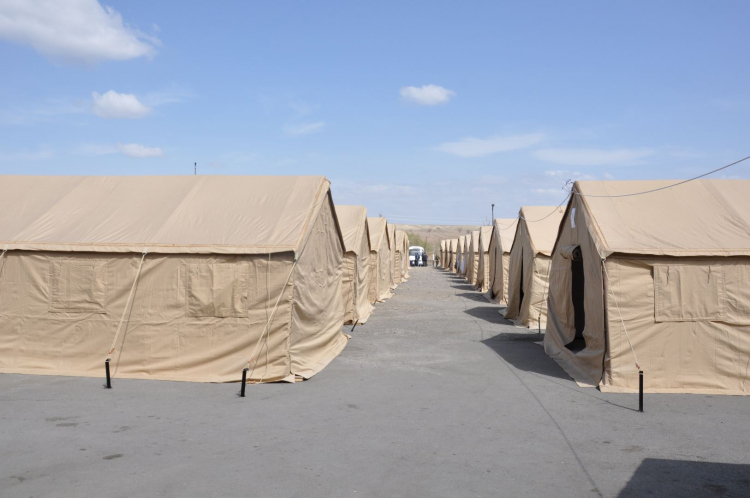 МЧС Азербайджана увеличило число палаток на погранично-пропускных пунктах - ФОТО
