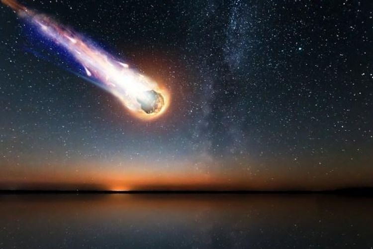 К Земле приближается комета Атлас