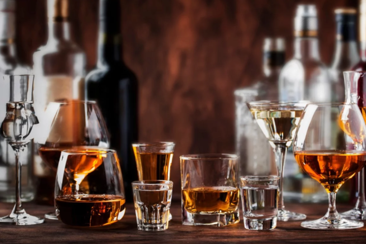 В Грузии запретили продавать алкоголь
