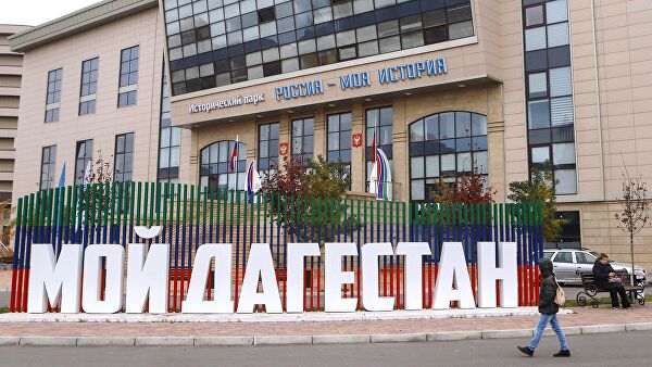 В Дагестане приостановили работу торговых центров, кафе и кинотеатров
