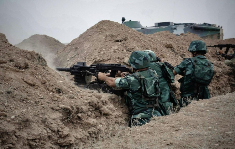 ВС Армении вновь подвергли обстрелу азербайджанские позиции