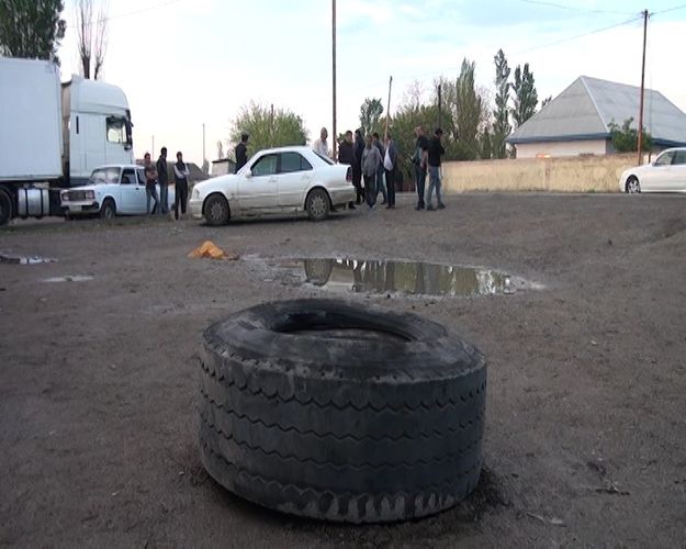 В результате взрыва в Лянкяране погиб 1 человек, еще один ранен  - ФОТО