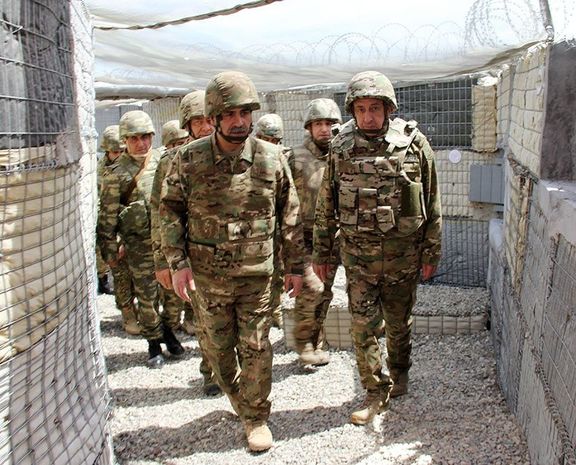Магеррам Алиев и Закир Гасанов проверили боеготовность армии на передовой – ВИДЕО