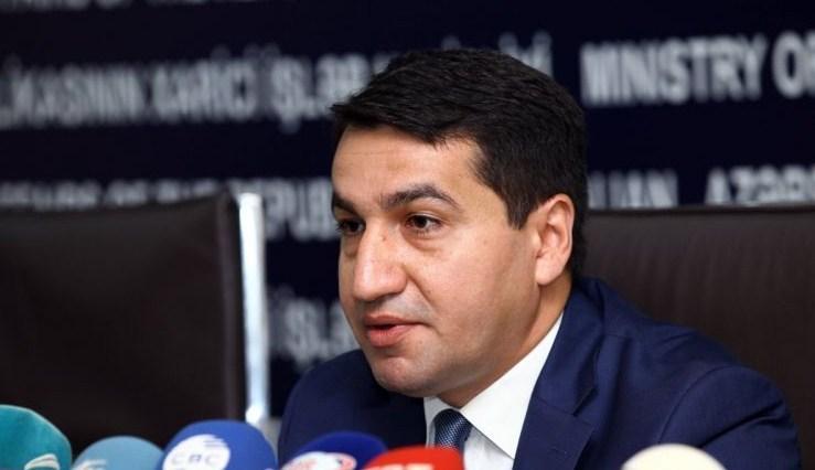 Помощник президента Азербайджана о продлении карантинного режима