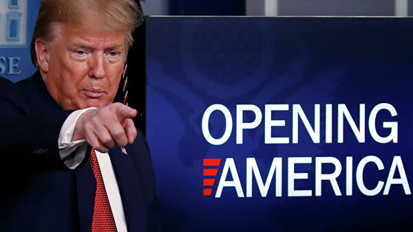 Трамп продлил запрет на сделки, угрожающие нацбезопасности США
