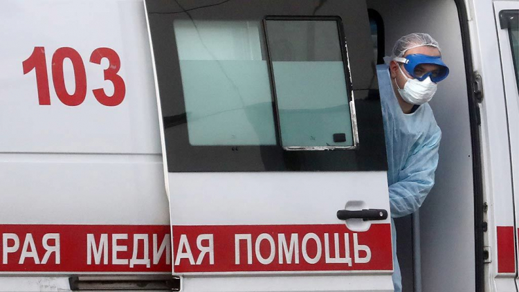 В России за сутки от коронавируса скончались 127 человек