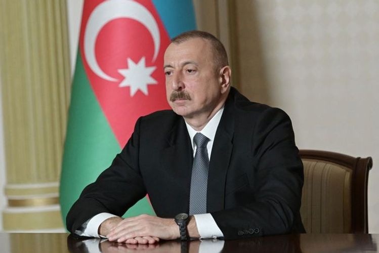 Президент Ильхам Алиев: Главы ИВ занимались хищением платежных карт людей, привлеченных к общественным работам
