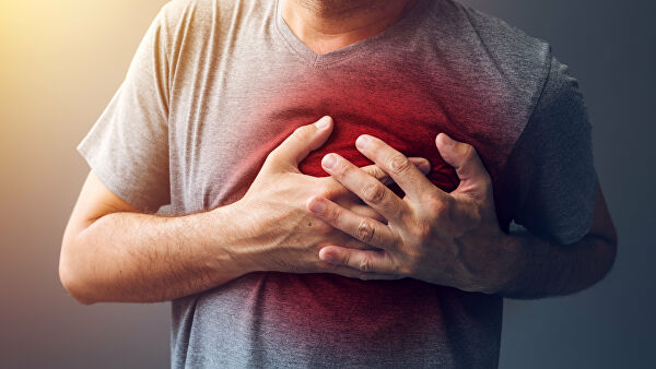 Названы три важнейших симптома сердечного приступа
