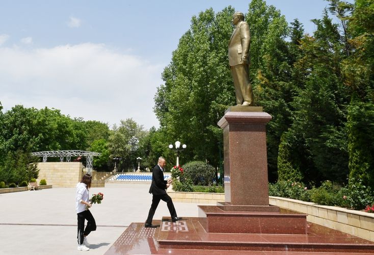 Ильхам Алиев прибыл в Шамахинский район