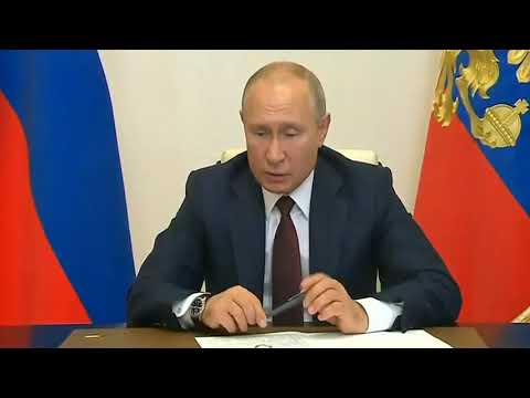 Владимир Путин не сдержал эмоции во время совещания с чиновниками - ВИДЕО
