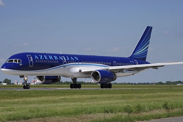 После 8 июня ожидается возобновление рейсов в Нахчыван и внутренних рейсов