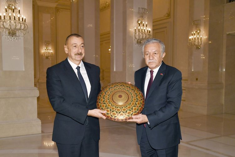 Ильхам Алиев принял бывшего премьер-министра Турции Бинали Йылдырыма - ФОТО - ОБНОВЛЕНО
