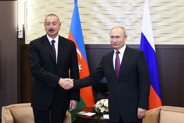 Ильхам Алиев и Владимир Путин провели телефонные переговоры 