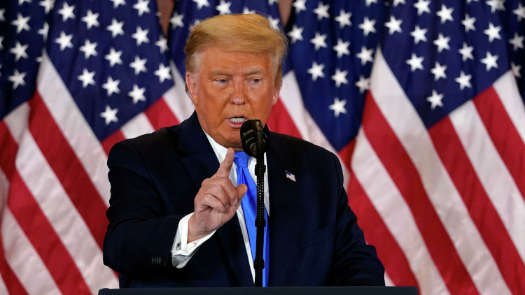 Трамп потребовал остановить подсчет голосов в Джорджии