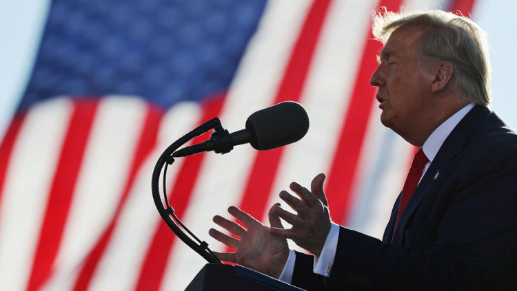 Трамп заявил об ударе по избирательной системе США и выборам