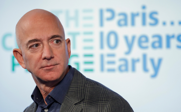Безос продал акции Amazon на сумму более $10,2 млрд