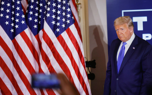 Штаб Трампа подал иск о недопуске наблюдателей к подсчету голосов