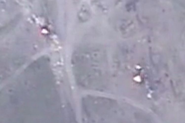 МО Азербайджана: Нанесены удары по боевым позициям ВС Армении - ВИДЕО