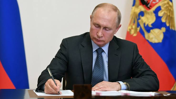 Путин узаконил новый порядок формирования правительства