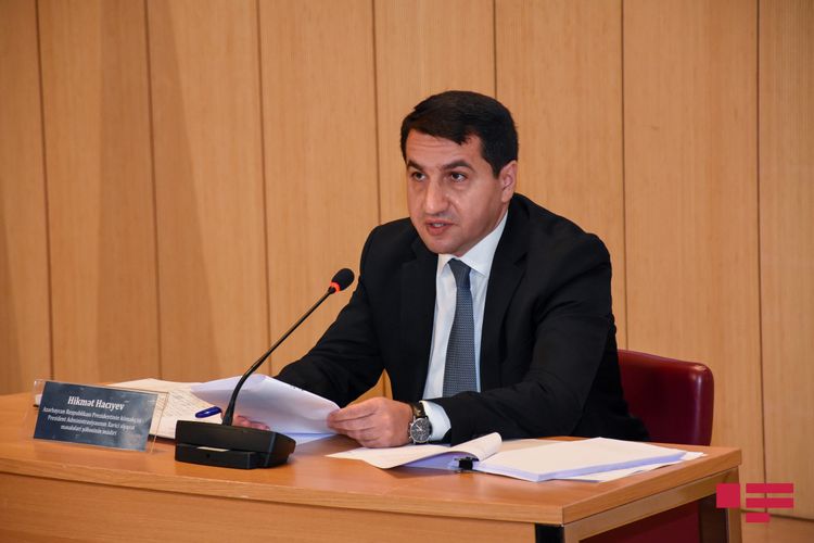 Хикмет Гаджиев: Сопредседатели годами пренебрегают заявлениями Баку о незаконном заселении Карабаха