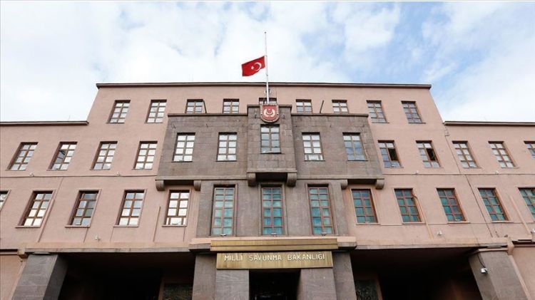 Минобороны Турции поздравило азербайджанский народ с Днем Государственного флага
