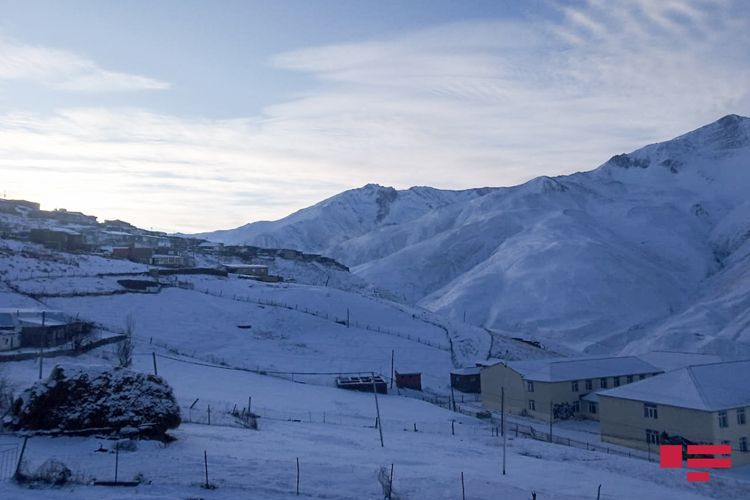 В северных и восточных районах Азербайджана ожидаются ливни, снег - ПРЕДУПРЕЖДЕНИЕ 