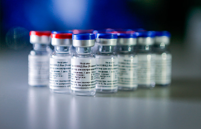 В Кремле исключили возможность поголовной вакцинации от COVID-19