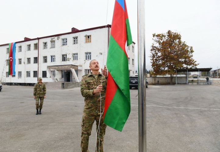 Президент: Флаг Азербайджана будет вечно развеваться на освобожденных от оккупации землях