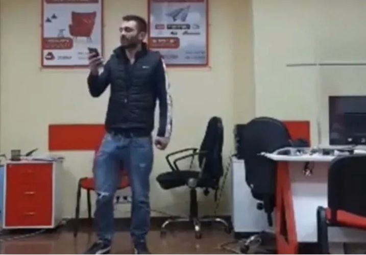 В Тбилиси освободили заложников из захваченной микрофинансовой организации - ОБНОВЛЕНО-1