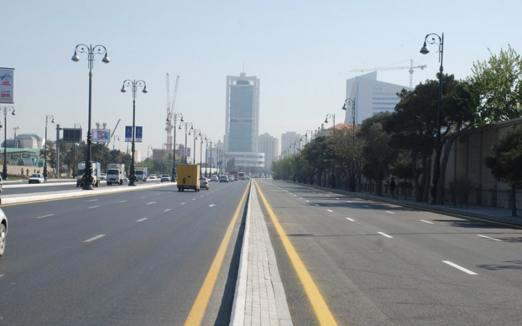 Азербайджан стал лидером СНГ по качеству дорог

