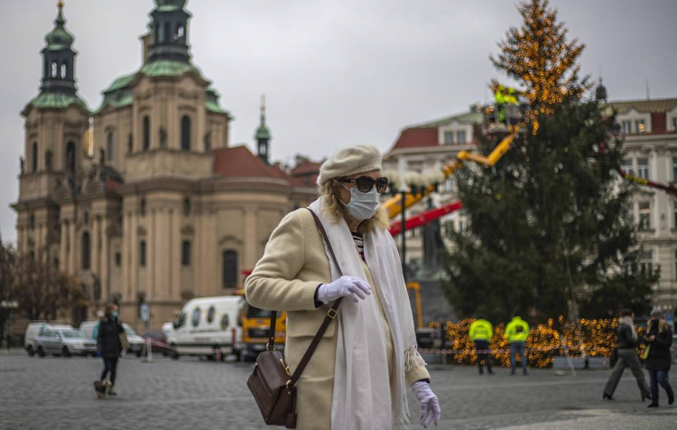 В некоторых странах Европы смягчат ограничения на Рождество
