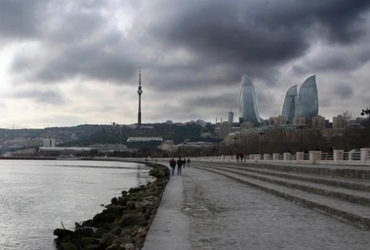 В субботу в Баку без осадков