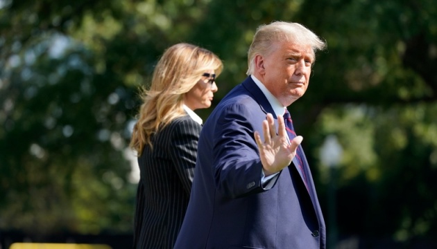 Стало известно о симптомах коронавируса у Трампа