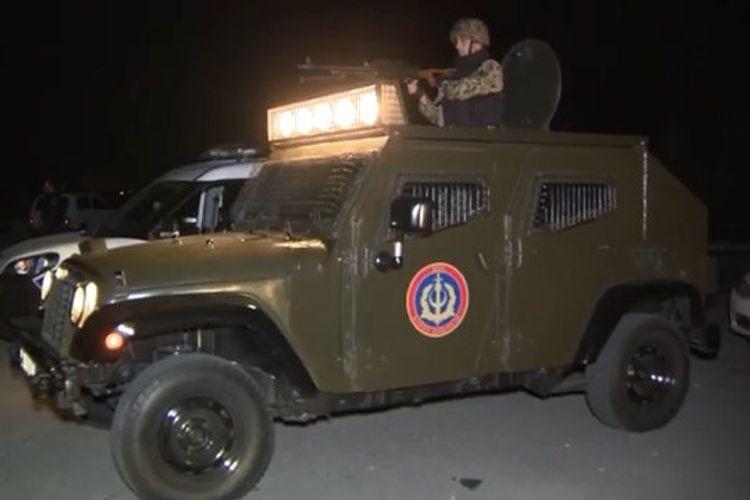 МВД Азербайджана: Сотрудники полиции продолжают нести службу в прифронтовой зоне - ВИДЕО