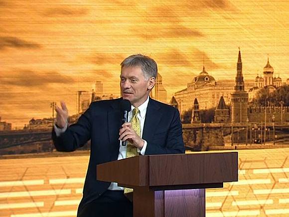 В Кремле допустили принятие дополнительных ограничений из-за коронавируса