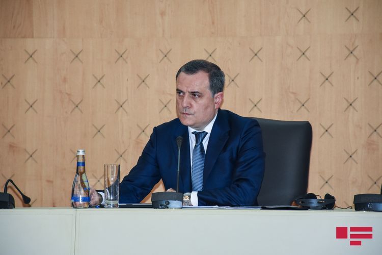 Глава МИД Азербайджана: Армения взяла на себя обязательство вернуться к базовым принципам переговоров