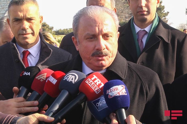 Председатель турецкого парламента выступит в Милли Меджлисе Азербайджана
