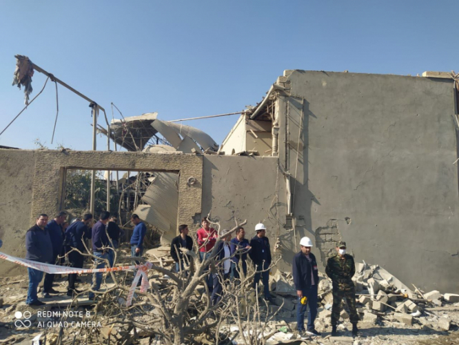 В результате ракетного обстрела Гянджи полностью разрушено 20 домов - ФОТО