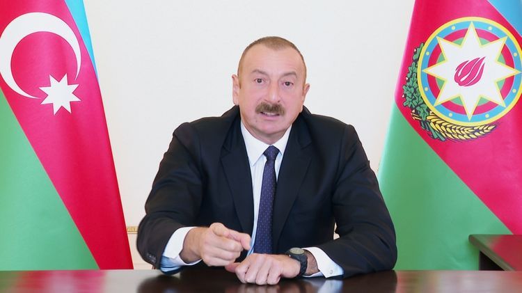 Президент: Сегодня весь азербайджанский народ пишет самую яркую страницу нашего государства 
