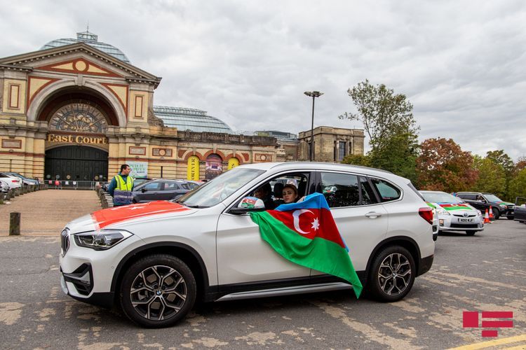 В Лондоне состоялся автопробег в поддержку Азербайджанской армии - ВИДЕО