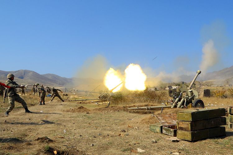 Наши артиллерийские подразделения наносят удары по огневым точкам ВС Армении - ВИДЕО