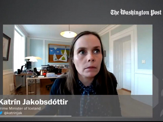 Землетрясение прервало интервью главы правительства Исландии - ВИДЕО