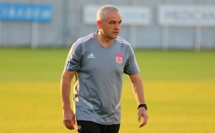 Турецкий тренер: С Карабахом готовы играть, где угодно
