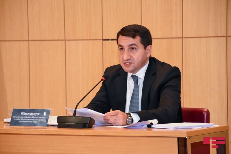 Хикмет Гаджиев обратился к проживающим на оккупированных территориях Азербайджана гражданам