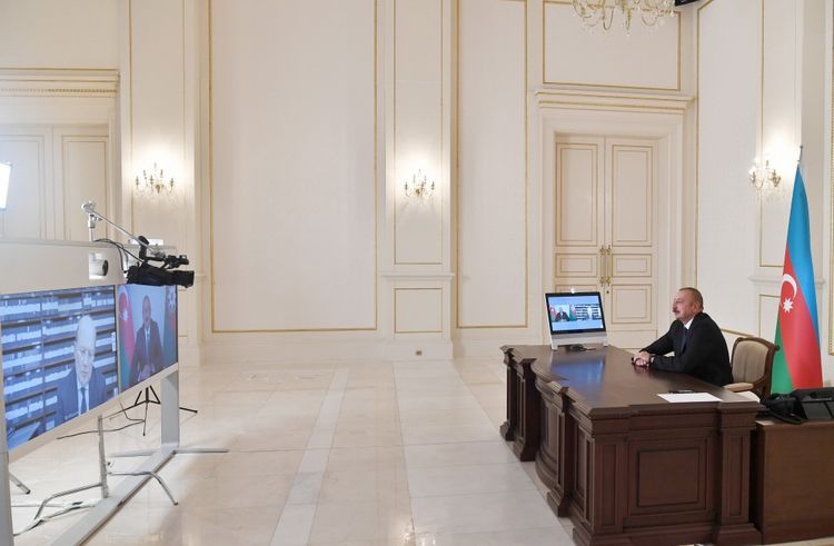 Ильхам Алиев дал интервью итальянскому телеканалу Rai-1

