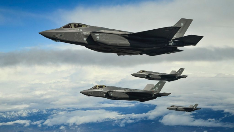США хотят продать ОАЭ истребители F-35