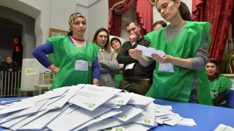 В Грузии завершилось голосование на парламентских выборах