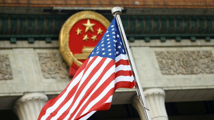 США отозвали визы более 1 тыс. граждан Китая из-за их связей с военной отраслью